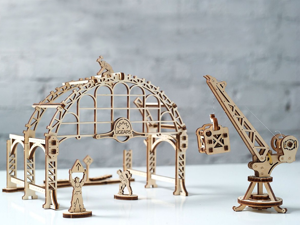 3D-ПАЗЛ UGEARS Манипулятор на рельсах